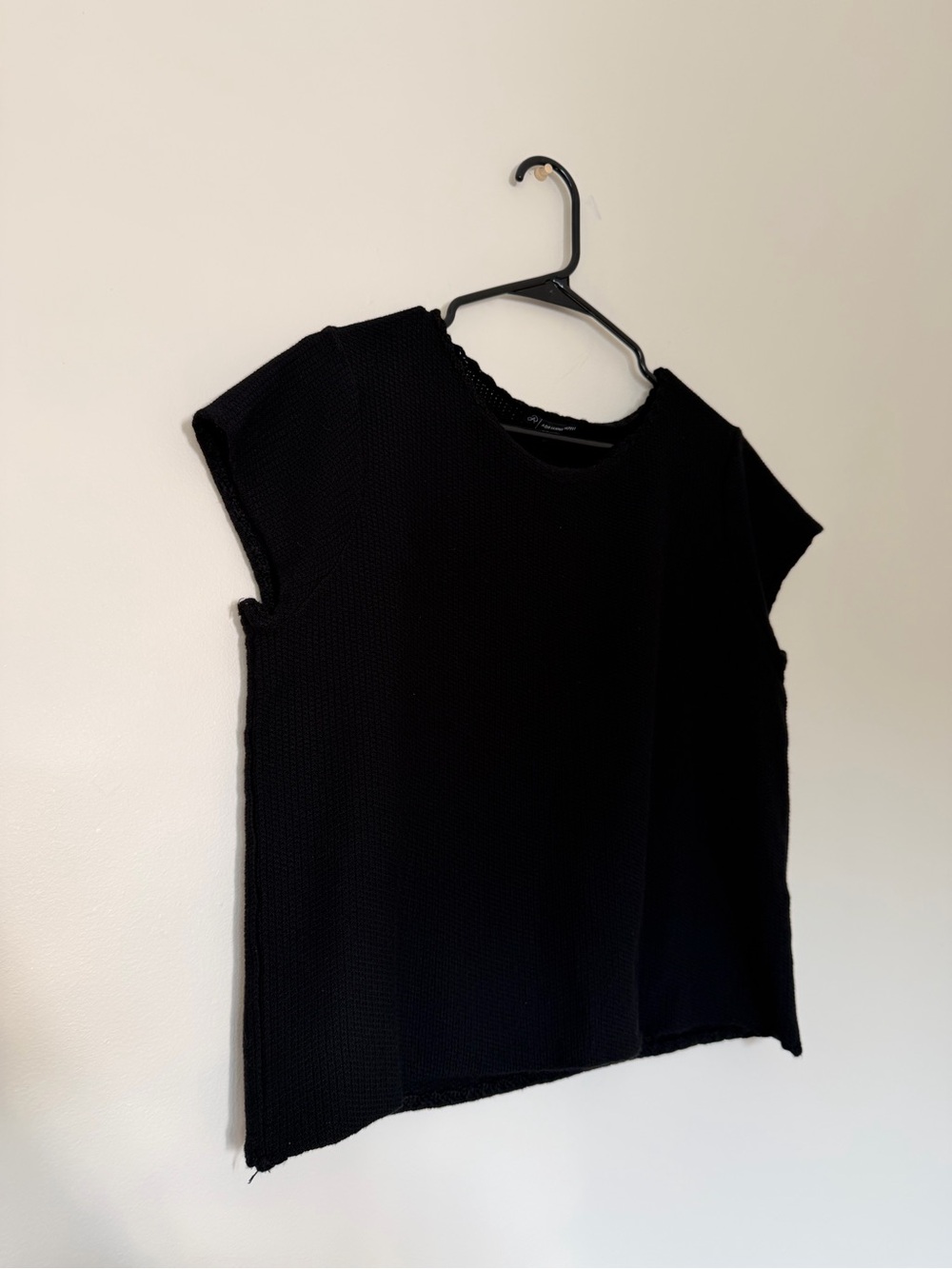 Adrianna Papell Black Textured Cap-Sleeve Tee